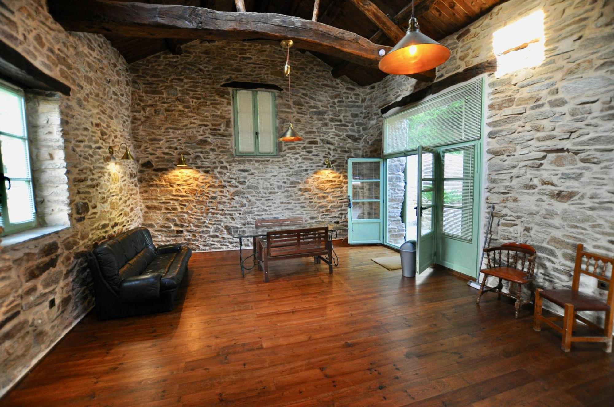 Les Coumayres Riols Buitenkant foto